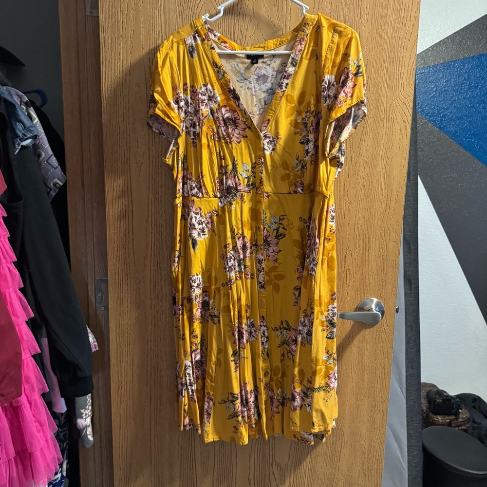 Torrid Yellow Floral Midi Dress